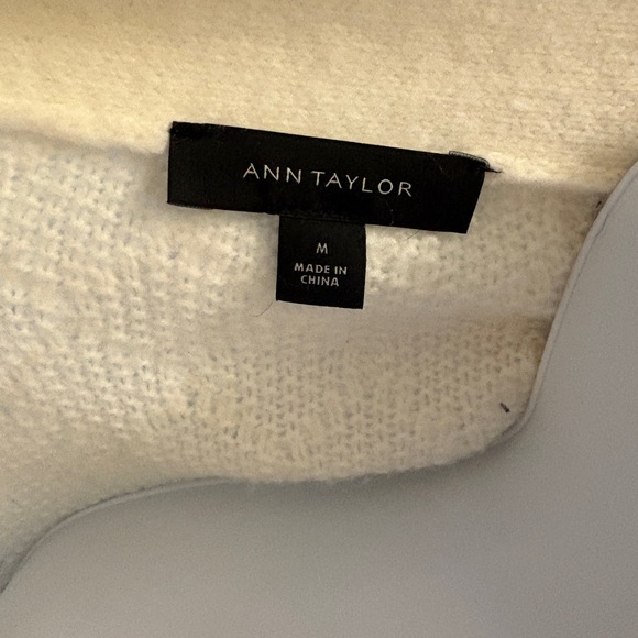 Final Price ** Cream Cable Knit Cardigan Sweater - Picture 4 of 4